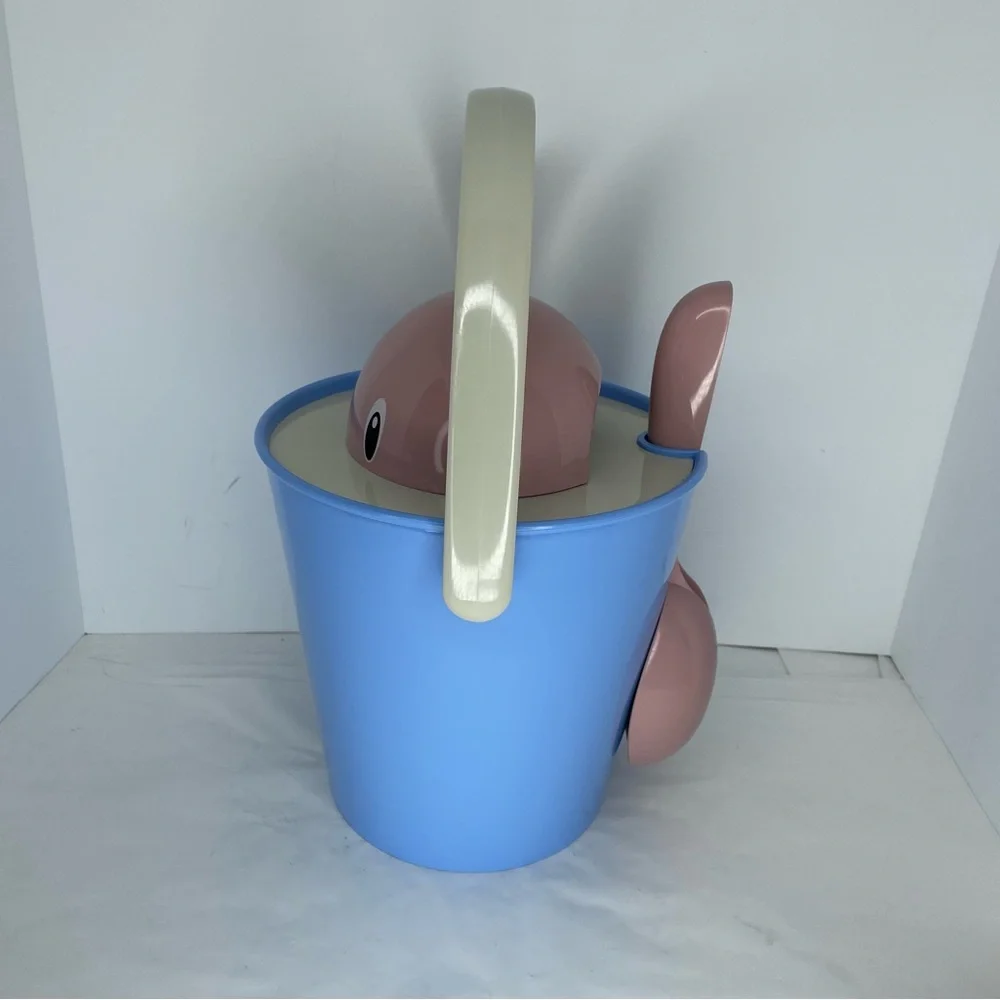 Stefano Giavannoni United Pets Pink Cat Blue Storage Container With Lid & Scoop